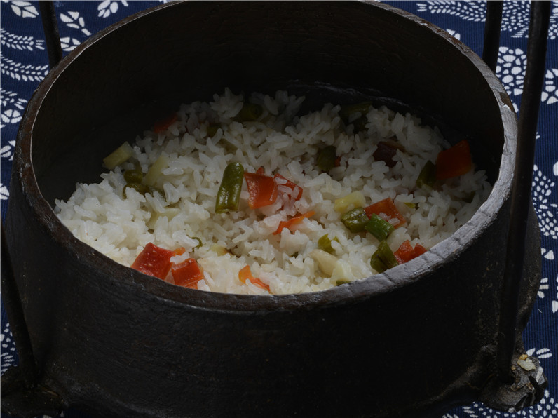 吊锅饭咸鲜味